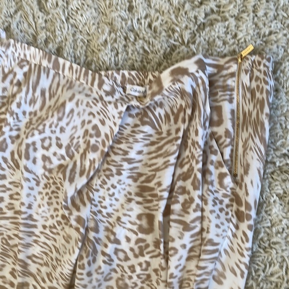 Brown and white dressy pants (new) - Picture 4 of 4